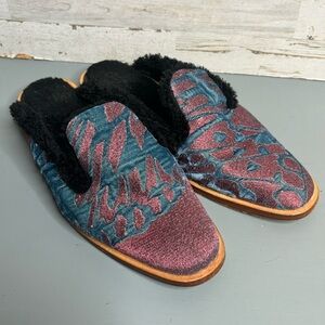 Free People Butterfly Effect Slip On Mules Red Blue Metallic Fur Lined Size 38